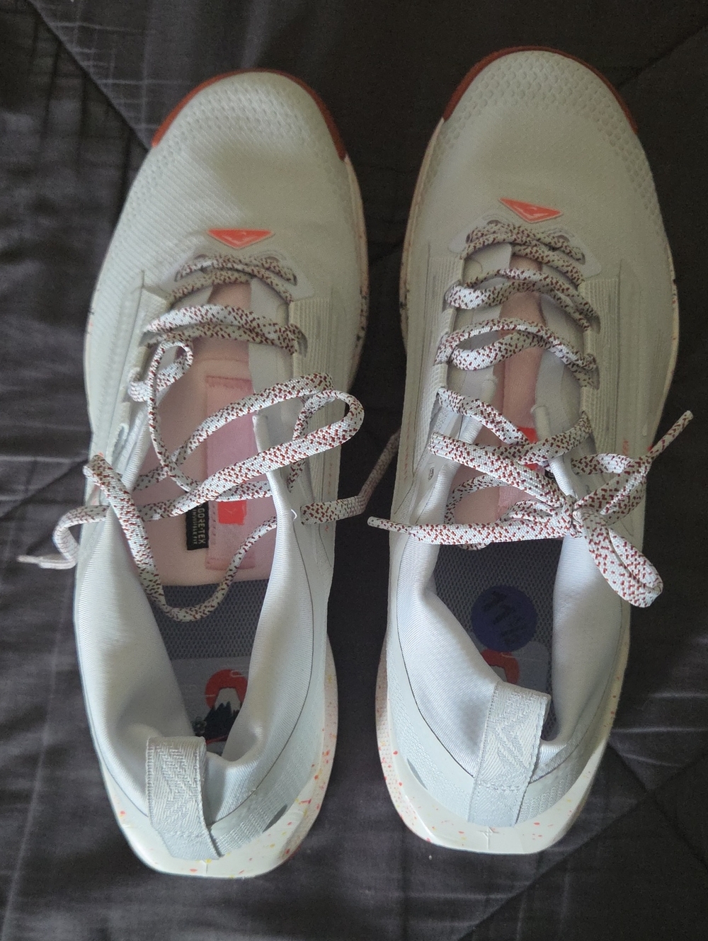 NWOT Nike React Pegasus Trail 5 Gore-Tex. Grey/Pink